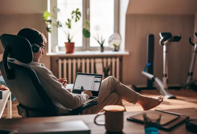 EJetY-rQRHaHFfHQekOKJg_11zon